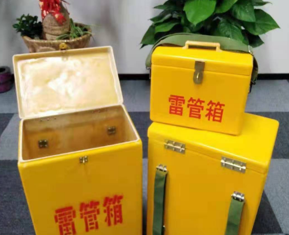勐腊玻璃钢雷管箱有哪些特点